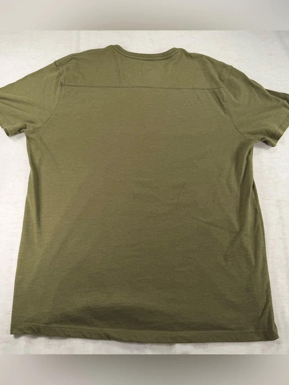 Banana Republic no callouts
